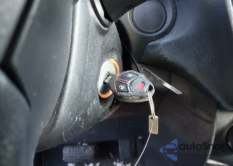 2015 Mitsubishi Outlander Sport Es z USA, uszkodzony, nr VIN 4A4AP3AU6FE029039